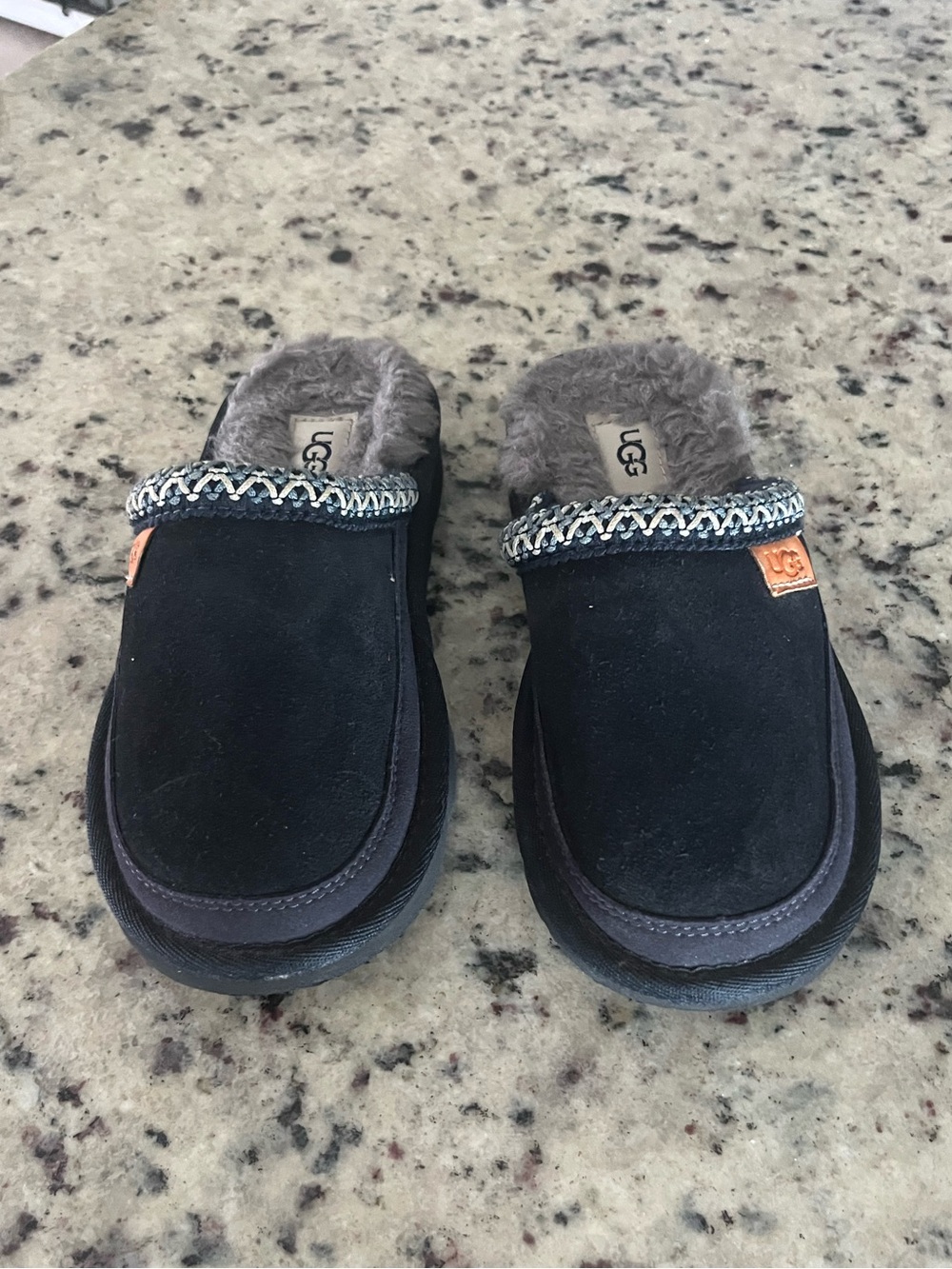 Girls Ugg Slides